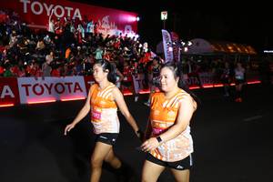 BIB: 1989
                            <button type="button" onclick="openModal(23006669)" class="btn btn-primary btn-sm float-right btn-popup" data-toggle="modal" data-target=".modal-high-quality">
                        <i class="fas fa-shopping-cart"></i> Add to Cart
                    </button>
                                            <button type="button" onclick="isThisMe(23006669, true)" class="btn btn-success btn-sm float-right btn-popup btn-isme hidden" data-toggle="tooltip" data-placement="bottom" title="นี่คือรูปของคุณใช่ไหม คลิกที่นี่เพื่อเอาเข้าอัลบั้ม">
                        <i class="fas fa-plus"></i> Add to album
                    </button>
                    <button type="button" onclick="isThisMe(23006669, false)" class="btn btn-warning btn-sm float-right btn-popup btn-isnotme hidden">
                        <i class="fas fa-ban"></i> Remove from album
                    </button>